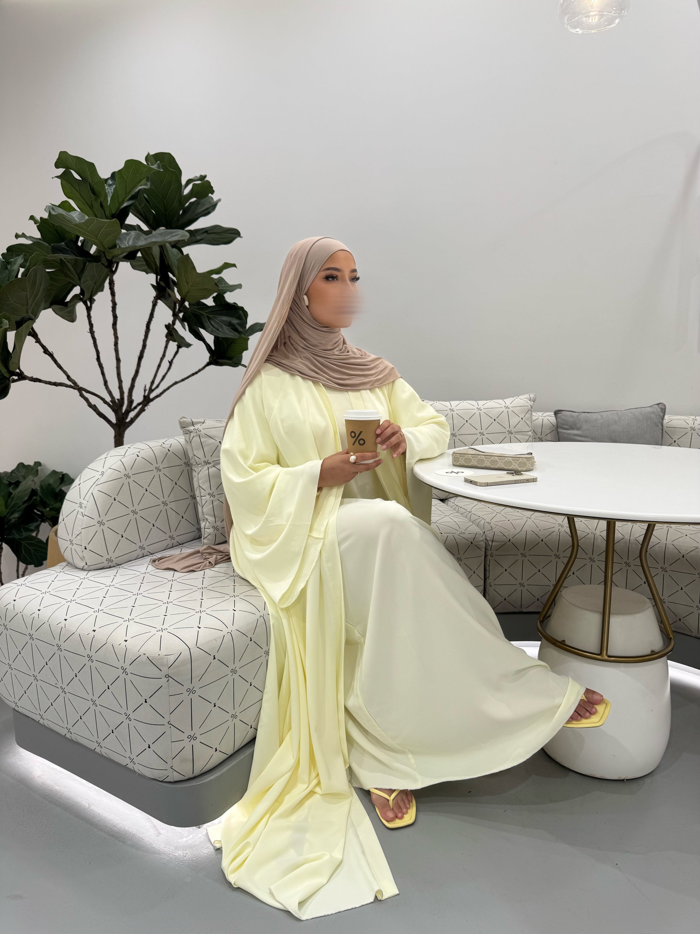 Abaya Nihel 4 pièces - jaune beurre - [PRÉCOMMANDE]
