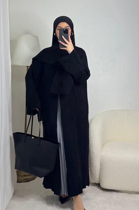 Long knit cape - black -