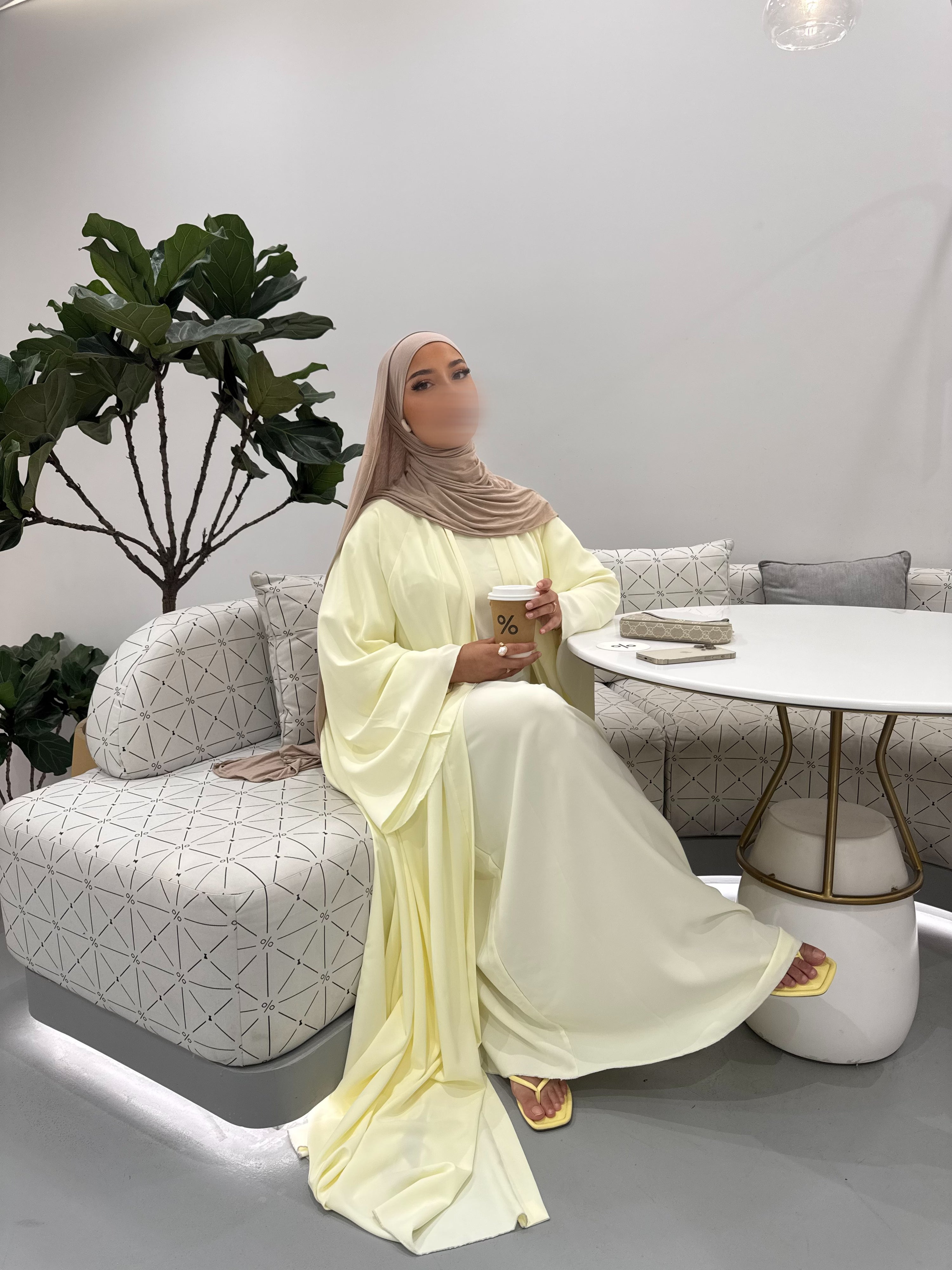 Abaya Nihel 4 pièces - jaune beurre - [PRÉCOMMANDE]