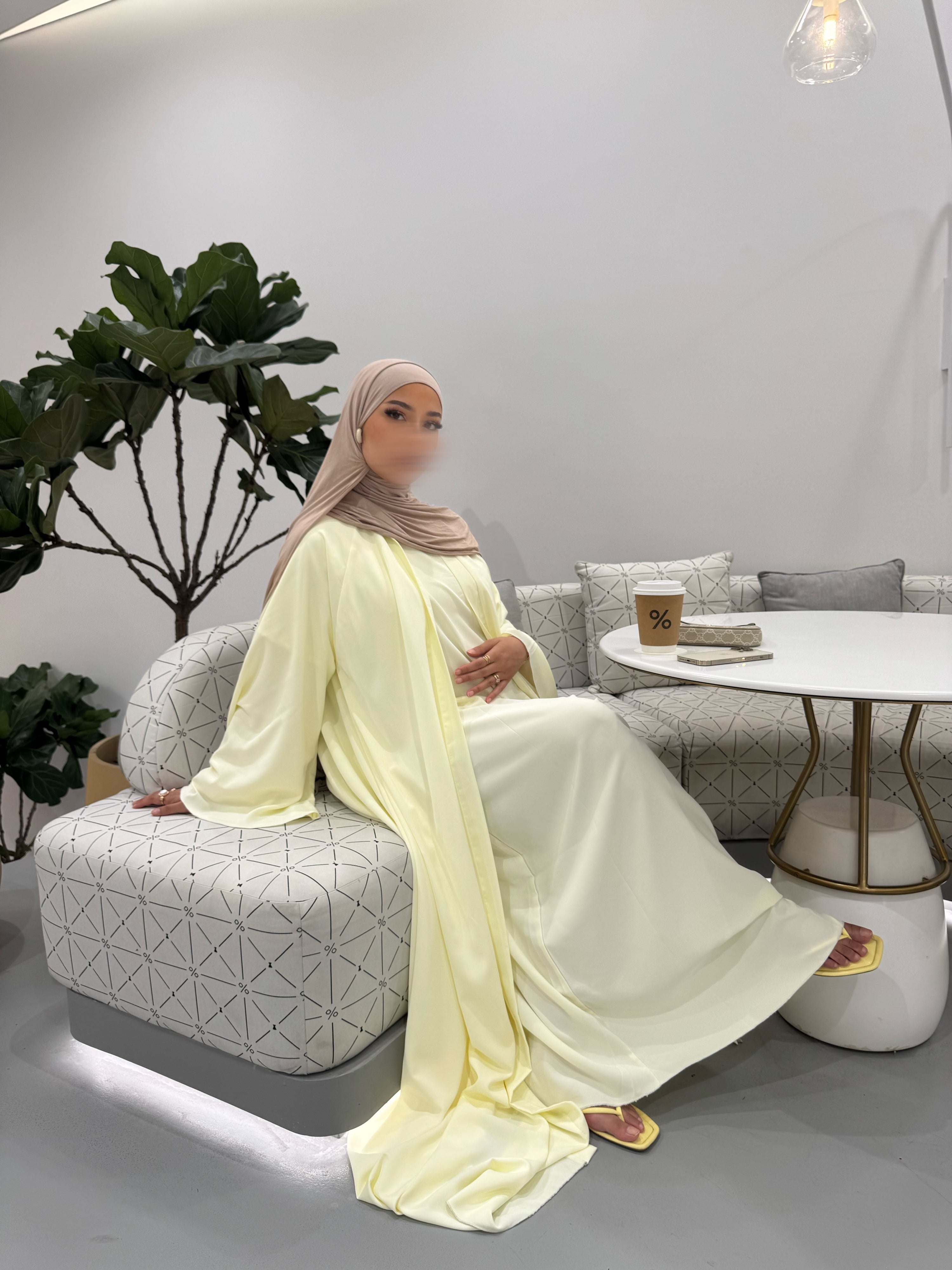 Abaya Nihel 4 pièces - jaune beurre - [PRÉCOMMANDE]
