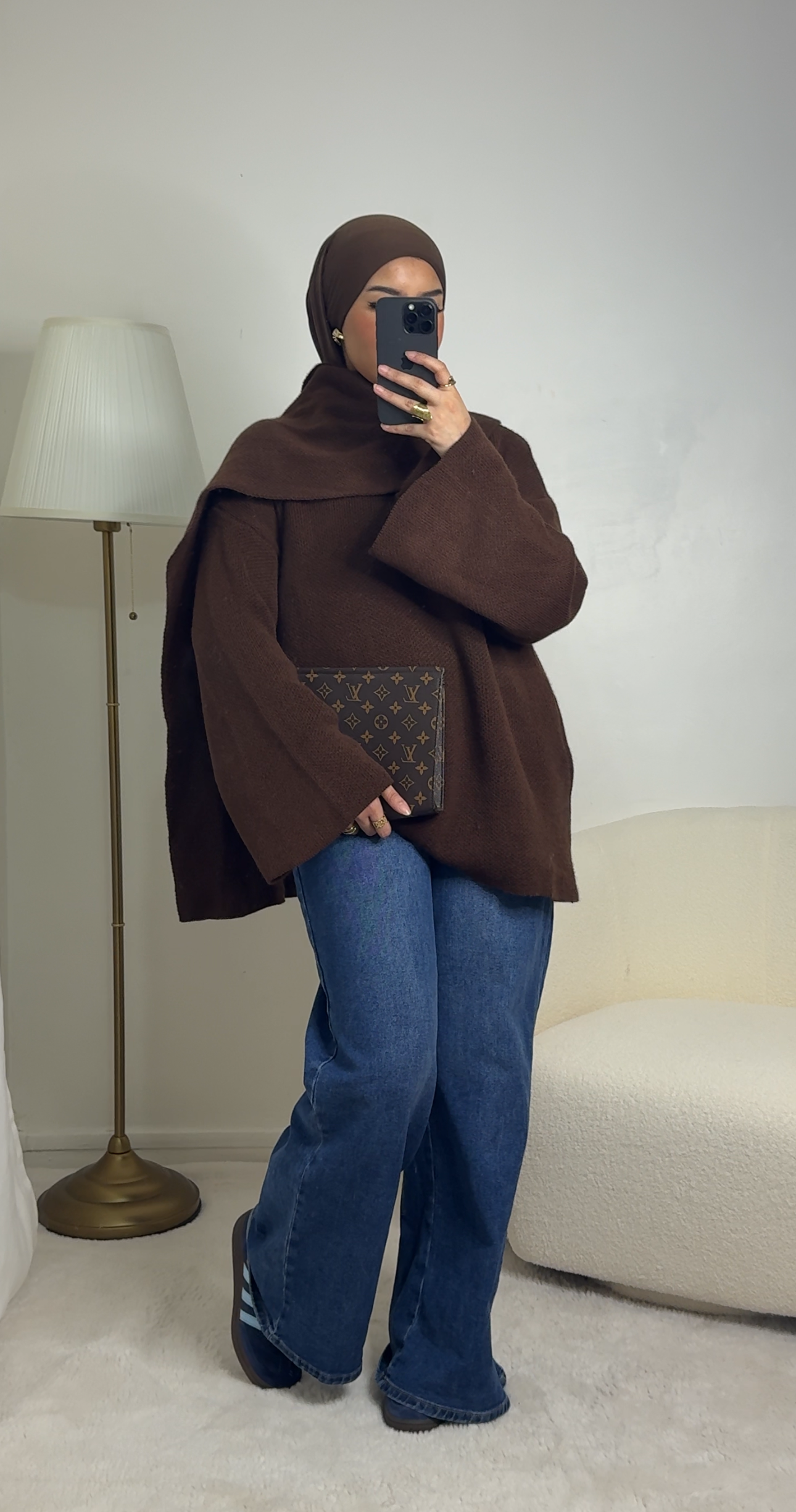 Pull avec écharpe intégrée - café -